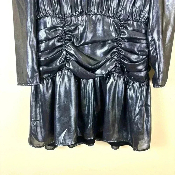 NWT Bar III Metallic Silver “80’s” Lamé Rouge Shoulder Pad Mini DressSize L - Picture 5 of 15